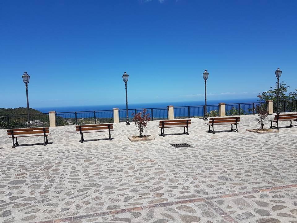 Belvedere Di Ciro' Luaran gambar